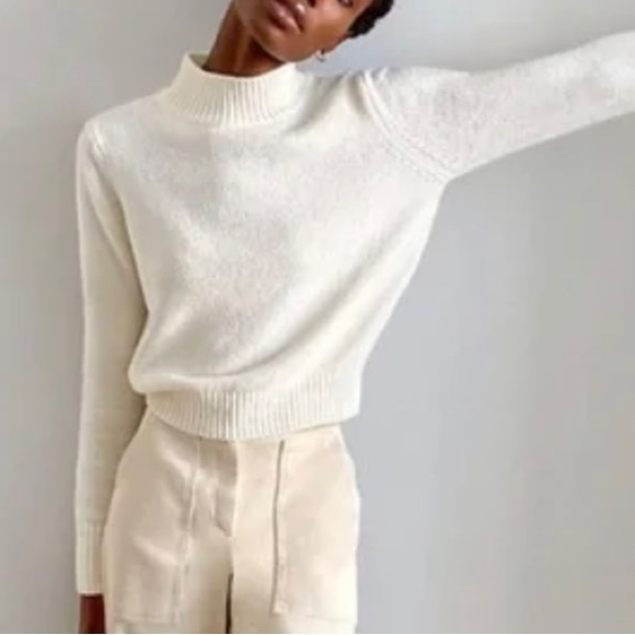 Sold - Picture 1 of 5